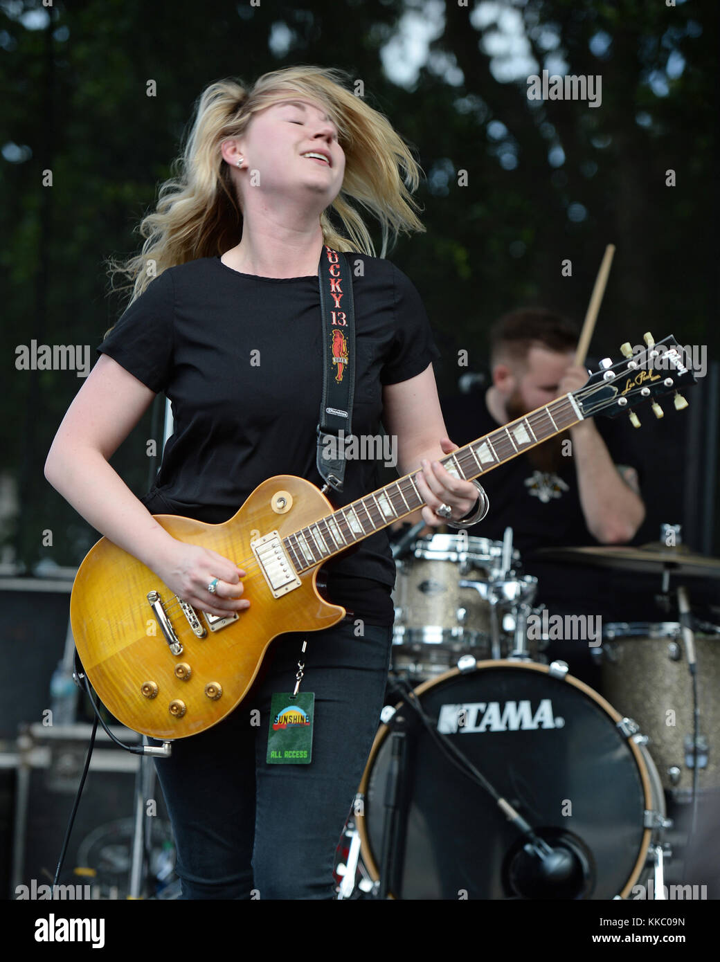 Boca Raton, janvier - 17 : Joanne Shaw taylor interprète au cours de la sunshine music festival à mizner park amphitheater le 17 janvier 2016 à Boca Raton, Floride. Personnes : Joanne Shaw taylor Banque D'Images