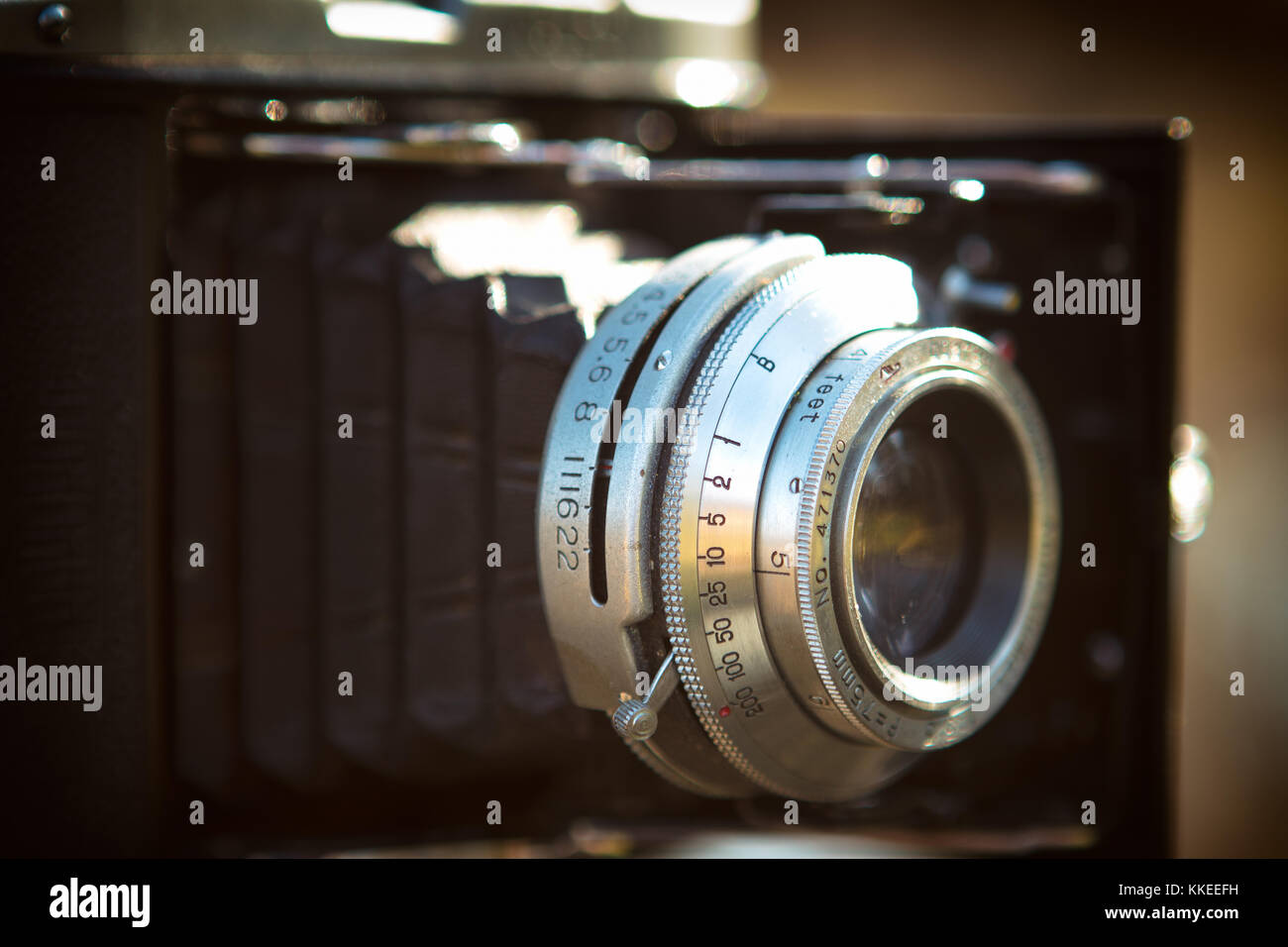 Un appareil photo pliable Karoron 120 vers 1949. Banque D'Images