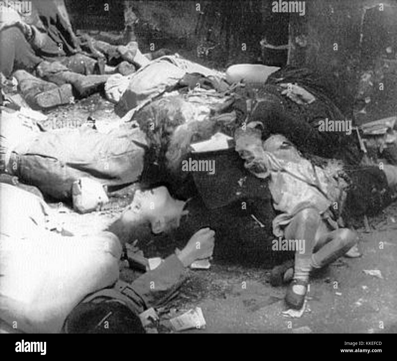 Civils polonais assassinés par les troupes allemandes-SS-insurrection de Varsovie Varsovie en août 1944 Banque D'Images