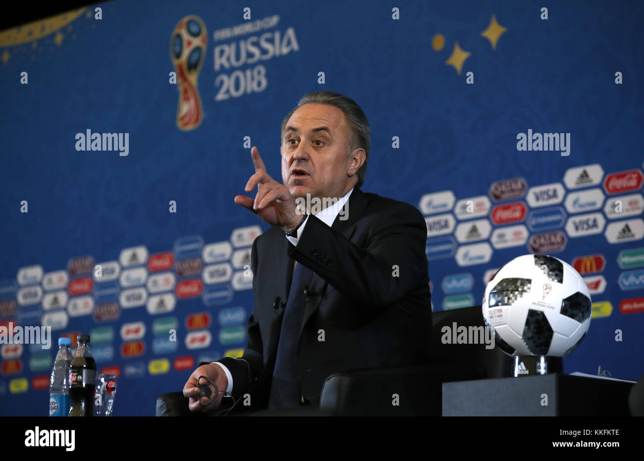 Vitaly Mutko, président de l'Union russe du football lors d'une conférence de presse en prévision du tirage au sort de la coupe du monde FIFA 2018 au Kremlin à Moscou. ASSOCIATION DE PRESSE photo Date: Vendredi 1er décembre 2017. Voir PA Story football World Cup. Le crédit photo devrait se lire comme suit : Nick Potts/PA Wire. Banque D'Images