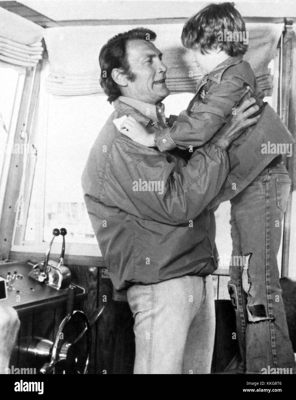 Jack Palance incarne le personnage de Bronk dans la série télévisée de 1975, un drame criminel qui tourne autour d'une enquête de detectiveâ dans diverses affaires. Banque D'Images