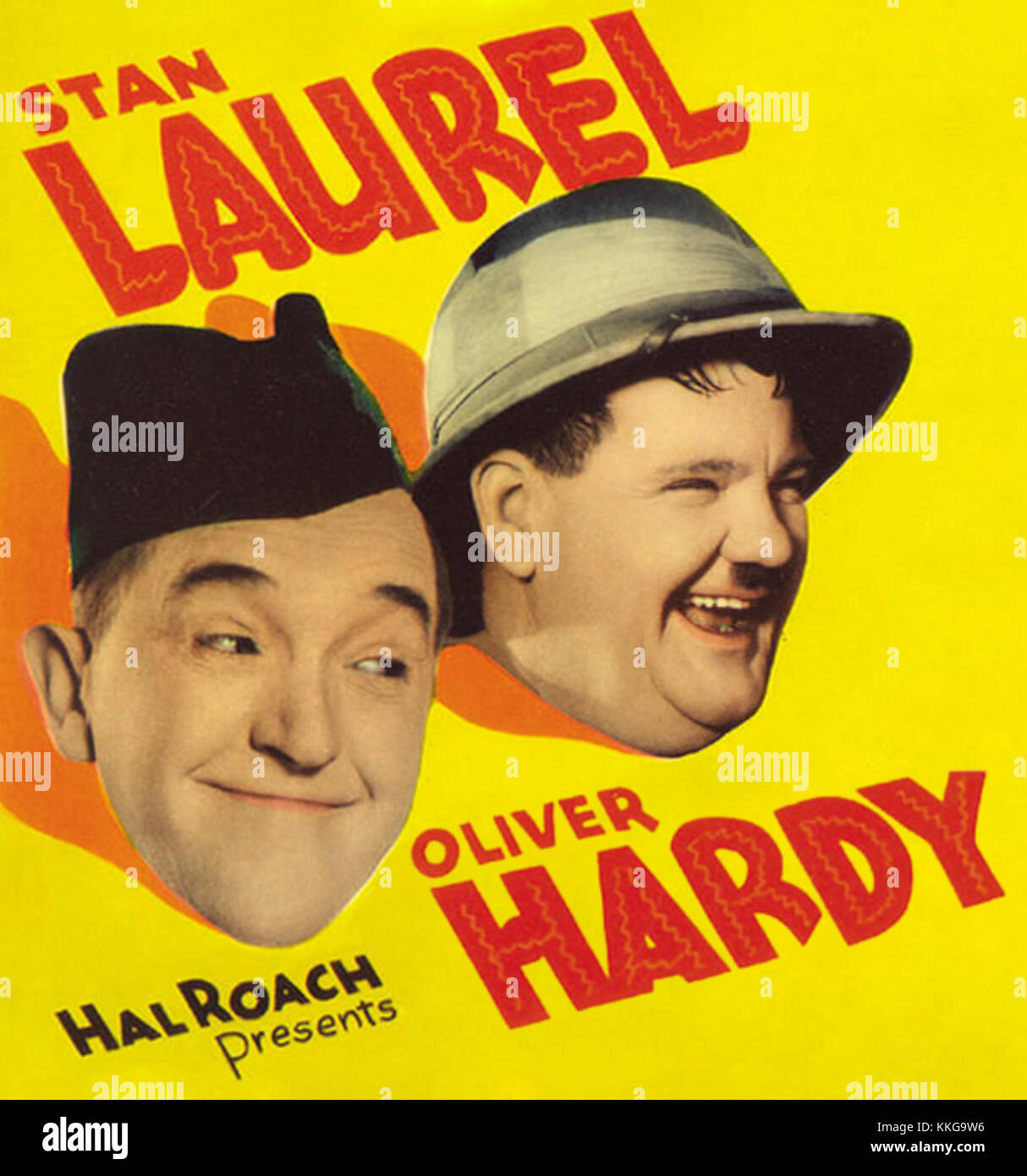 Image fixe de Laurel et Hardy dans leur film de 1935 'Bonnie Scotland', mettant en vedette leurs comiques et leurs performances. Banque D'Images