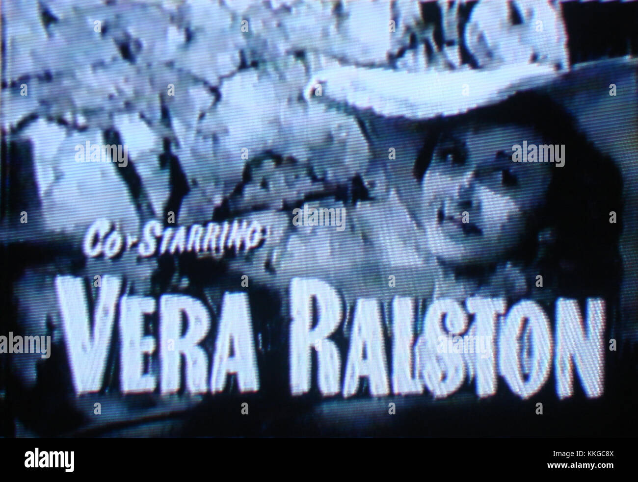 The Fighting Kentuckian est un film américain sorti en 1949 avec Vera Ralston. Situé pendant la guerre de 1812, il dépeint les luttes d'un soldat et ses efforts pour protéger sa terre et ses proches. Banque D'Images