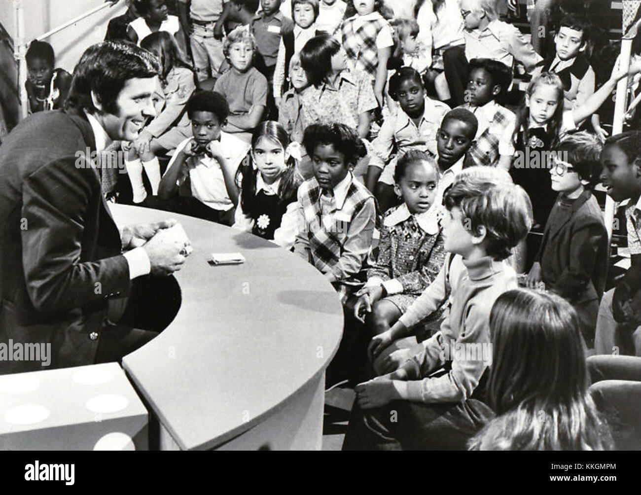 Jerry Lucas était un joueur professionnel de basket-ball américain, connu pour ses compétences exceptionnelles et sa carrière en NBA. En 1972, il est une figure importante de l'histoire des sports de basket-ball. Banque D'Images