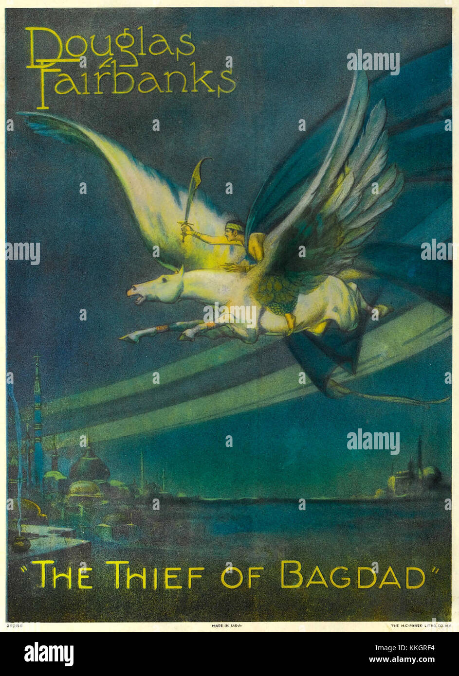 L'affiche du film de 1924 de 'le voleur de Bagdad' présente Douglas Fairbanks comme personnage principal. Réalisé par Raoul Walsh, ce film fantastique muet est célébré pour ses décors élaborés et ses effets spéciaux, présentant une représentation romancée du folklore moyen-oriental. Banque D'Images
