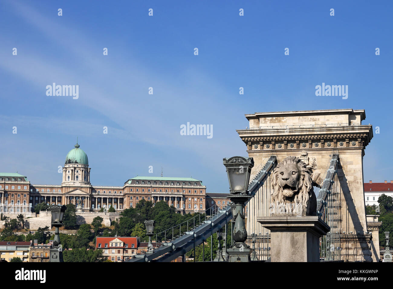 Pont des chaînes et le château royal Budapest Hongrie Banque D'Images