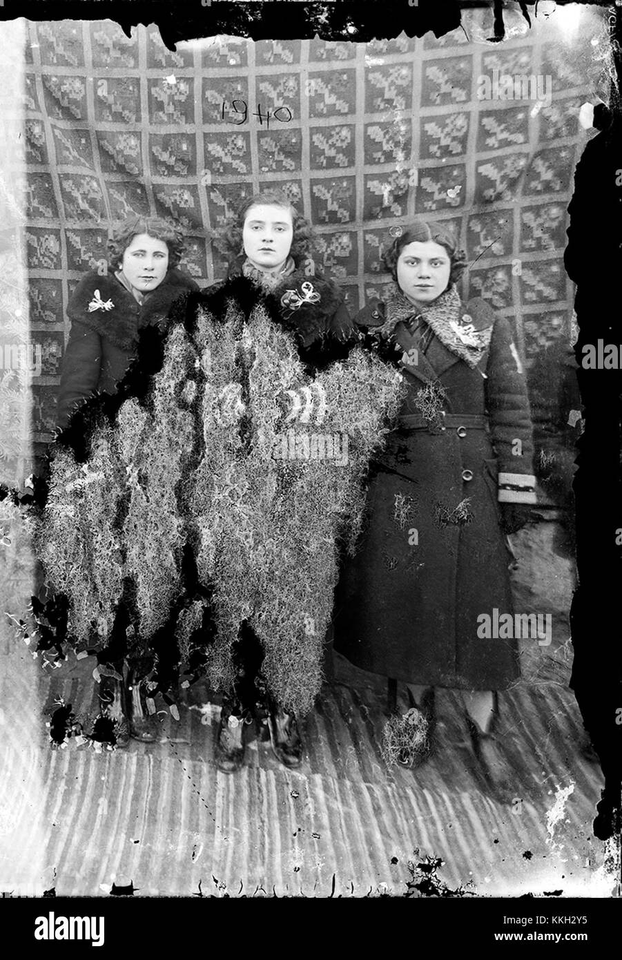Ce titre fait référence à deux portraits, créés en 1940, mettant en valeur des individus ou une signification culturelle de l'époque. Les portraits font partie d'une archive ou d'une collection d'archives historiques Banque D'Images