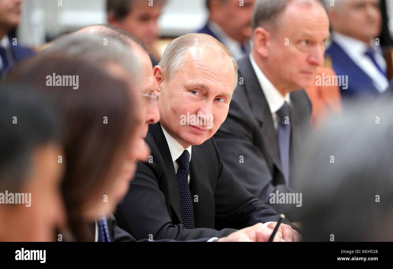 Minsk, Belarus. 30Th nov, 2017. Le président russe Vladimir Poutine au cours de la réunion du Conseil de sécurité collective de l'OTSC summit 30 novembre 2017 à Minsk, Biélorussie. crédit : planetpix/Alamy live news Banque D'Images