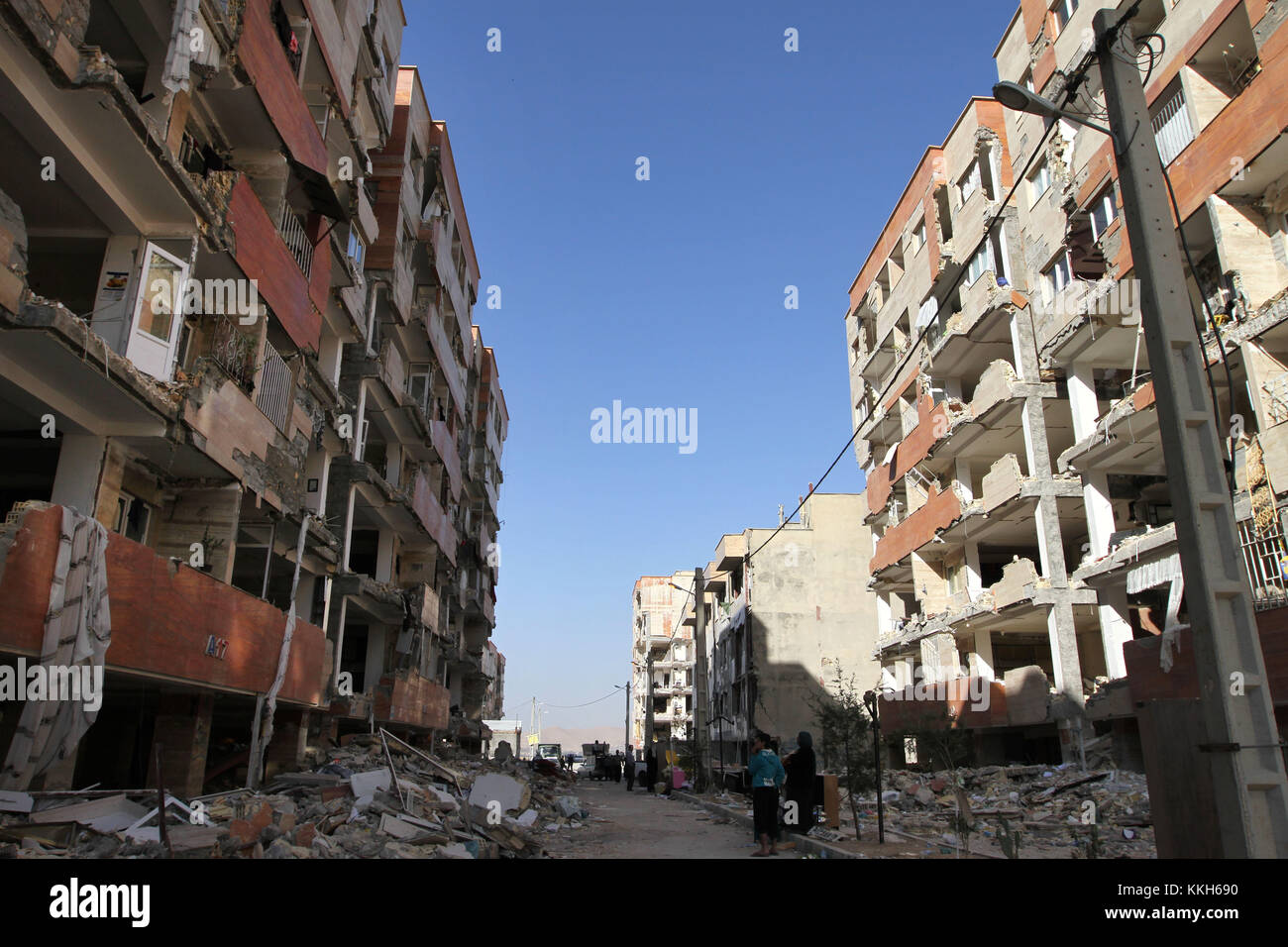 17 novembre 2017 - sarpol-e zahab, Kermanshah, iran - bâtiments endommagés de maskan-e- mehr complexe résidentiel de sarpol-e zahab. crédit : saghar amirazimi/zuma/Alamy fil live news Banque D'Images