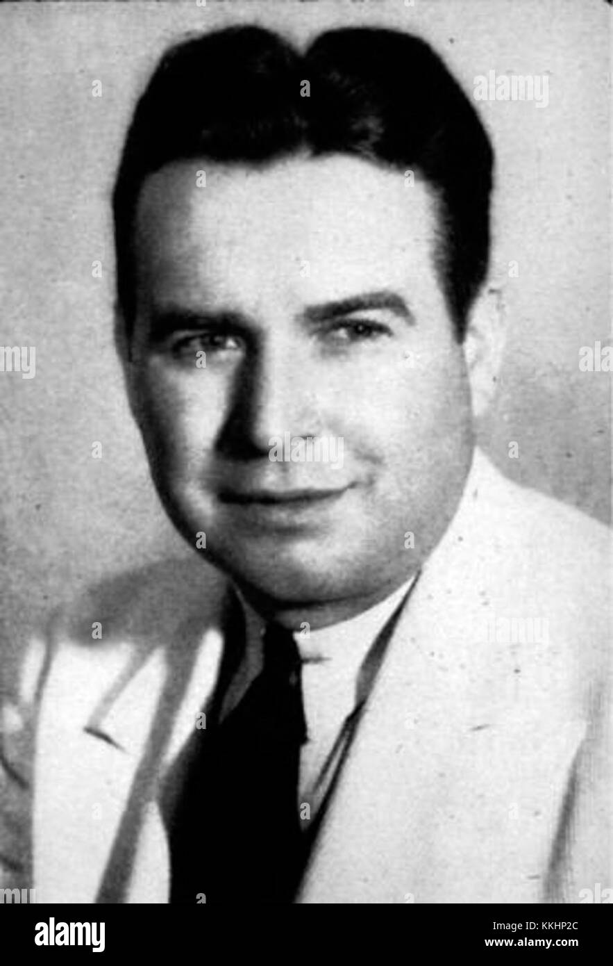 James Allen Rhodes, un éminent politicien américain, a été gouverneur de l'Ohio pendant plusieurs mandats. Son mandat est connu pour diverses initiatives politiques et controverses au niveau de l'État. Banque D'Images