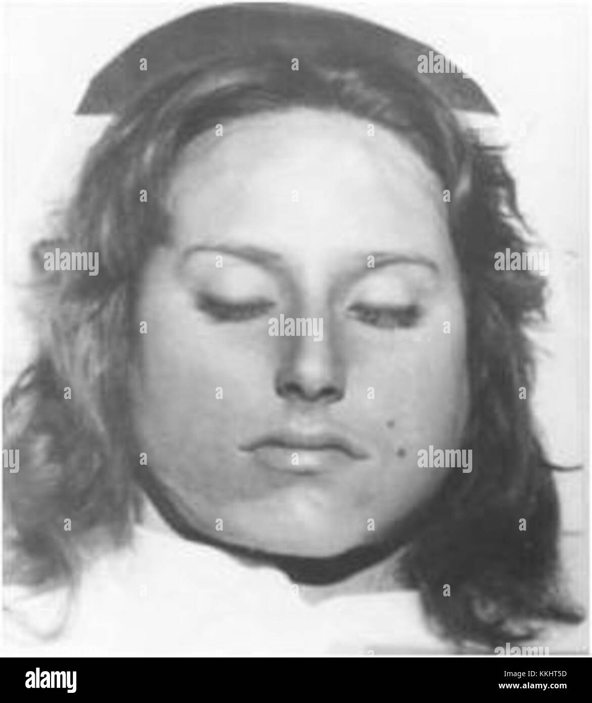 Comté de Sumter Jane Doe 2 fait référence à un cas non résolu dans le comté de Sumter, où l'identité d'une personne décédée reste inconnue. L'affaire met en lumière les efforts déployés par les autorités locales pour identifier l'individu et mettre fin à l'affaire. Banque D'Images
