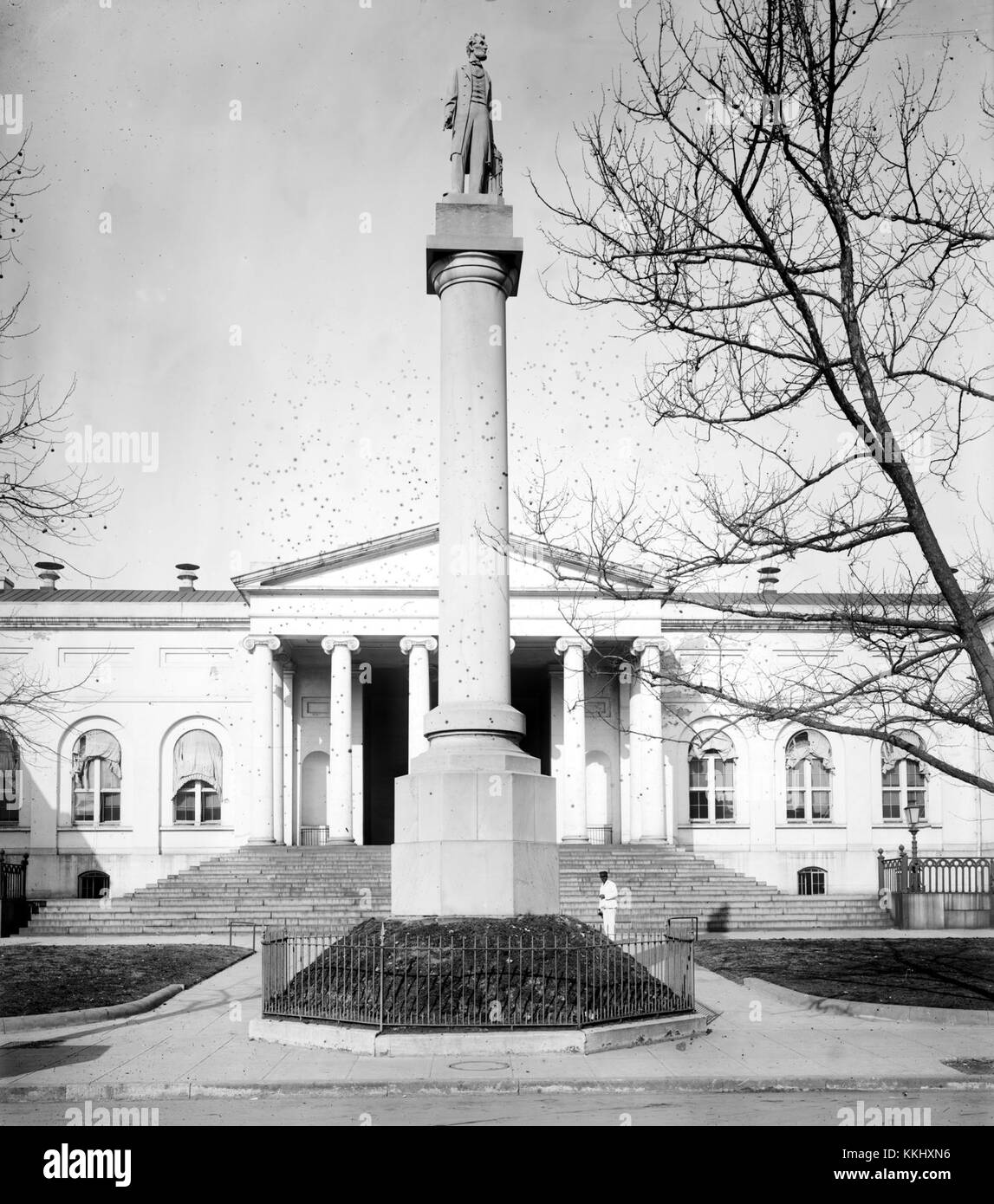 La statue de Lincoln à l'hôtel de ville est une sculpture importante représentant le 16e président des États-Unis, Abraham Lincoln. C'est un symbole clé de l'histoire américaine et de la fierté civique. Banque D'Images