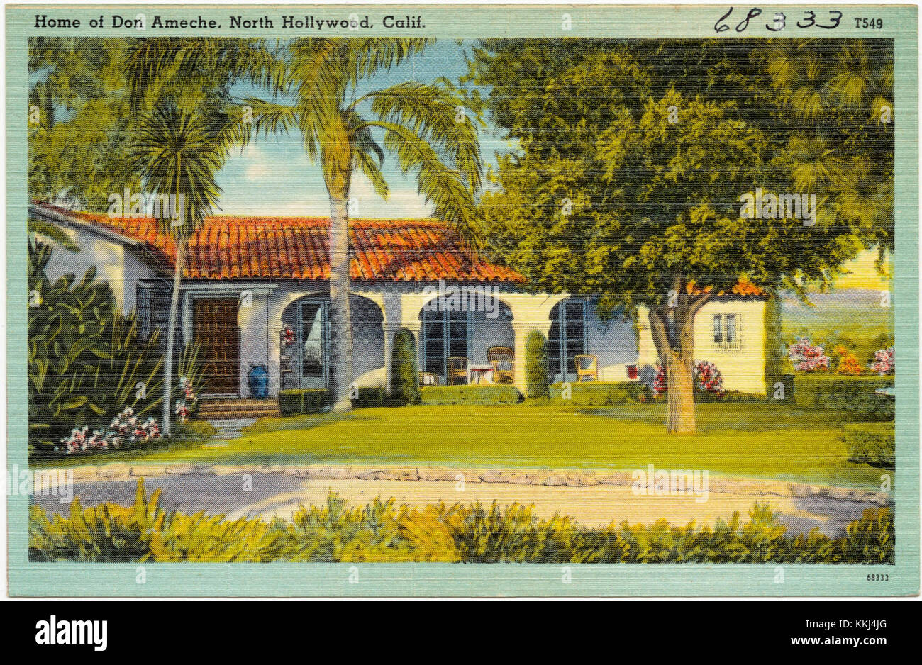 Cette photographie représente la maison de l'acteur Don Ameche à North Hollywood, en Californie, mettant en valeur le style architectural et le cadre culturel du XXe siècle, en particulier à Hollywood. Banque D'Images
