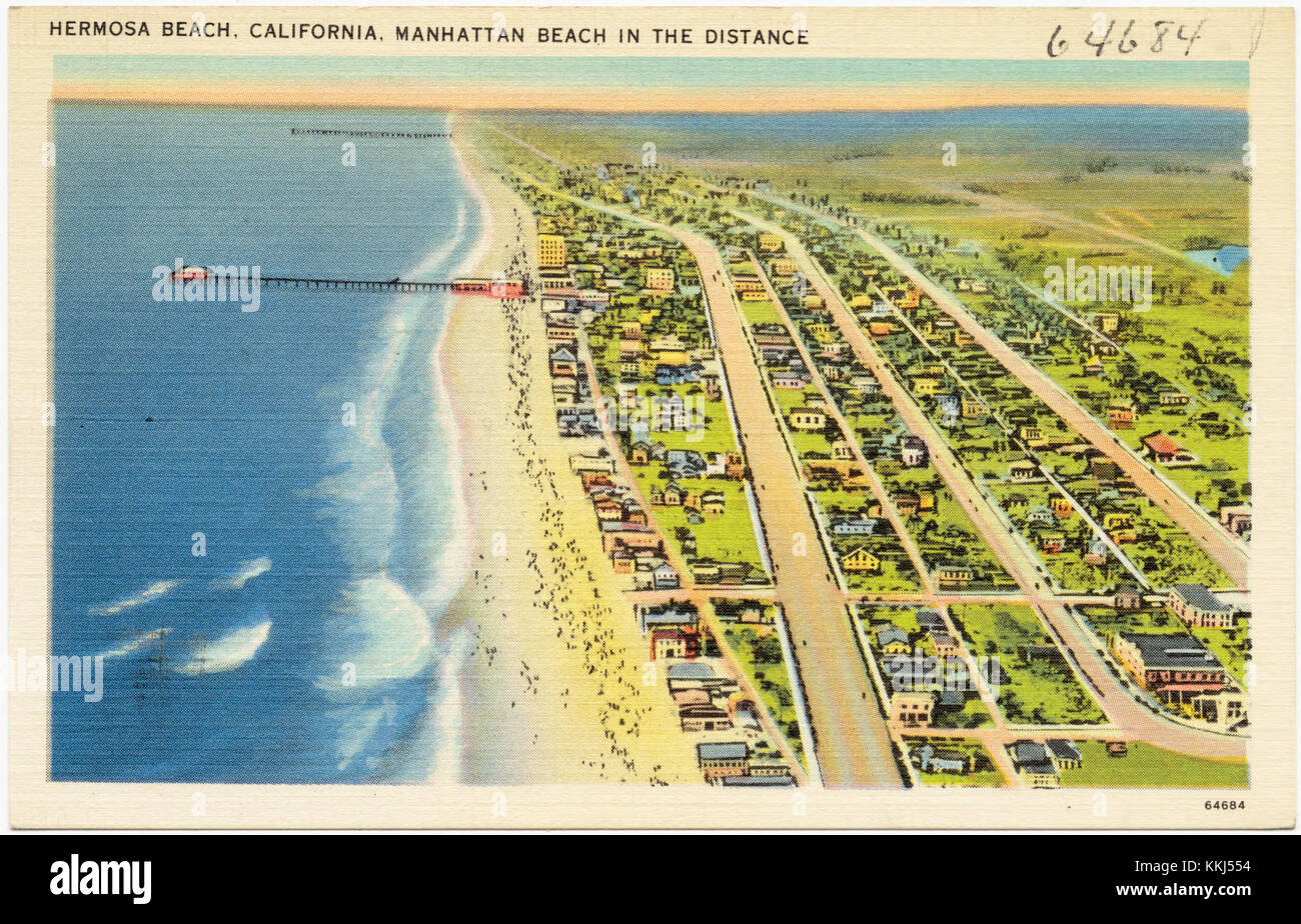 L'image montre Hermosa Beach en Californie, avec Manhattan Beach visible au loin. Cette zone côtière populaire est connue pour ses plages de sable, ses vues panoramiques et son atmosphère animée, attirant les habitants et les touristes pour des activités récréatives. Banque D'Images