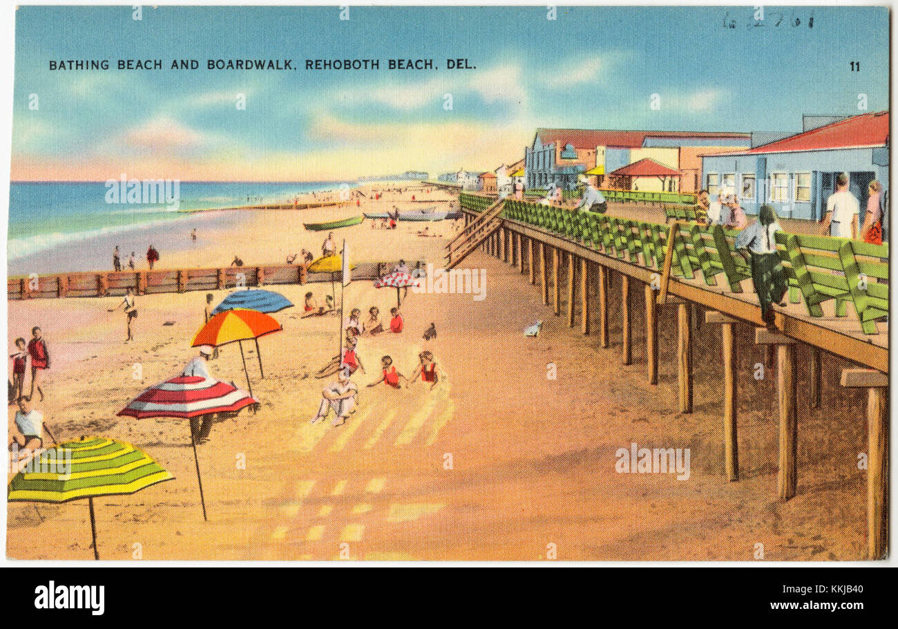 La plage de baignade et la promenade à Rehoboth Beach, Delaware, sont des lieux de loisirs populaires pour les habitants et les touristes. La plage est connue pour son sable propre, ses eaux claires et sa promenade animée avec ses boutiques et ses attractions. Banque D'Images