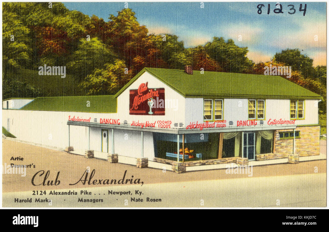 Artie Dennert's Club à Newport, Kentucky, situé sur Alexandria Pike, était un établissement remarquable au milieu du XXe siècle. Connu pour son importance sociale et culturelle, il a servi de lieu clé dans la communauté locale. Banque D'Images