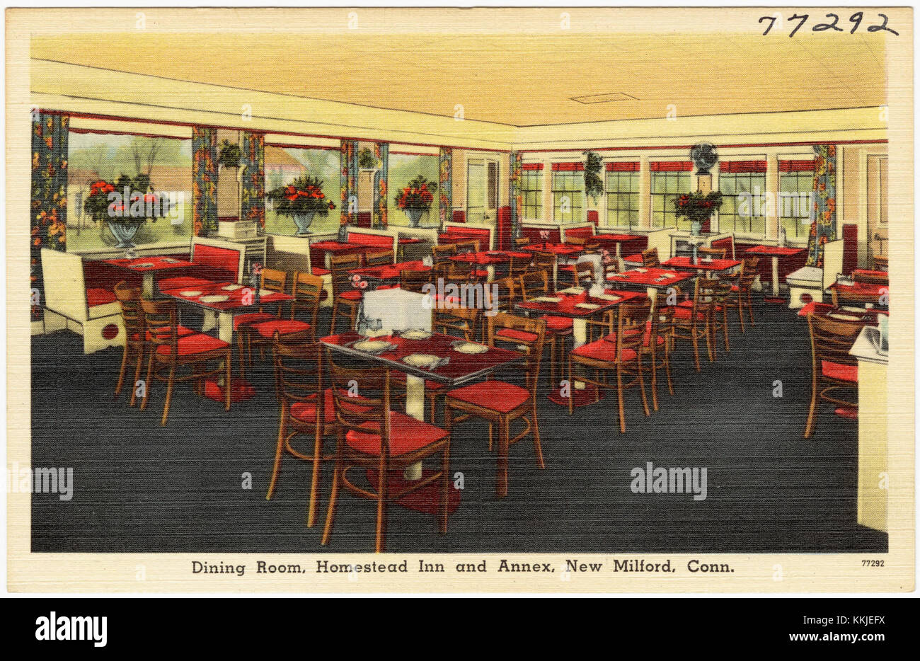 La salle à manger du Homestead Inn and Annex à New Milford, Connecticut, présente une atmosphère traditionnelle et accueillante avec dÃ©cor vintage. Il met en évidence le charme historique et les éléments de design de l'intérieur de l'auberge. Banque D'Images