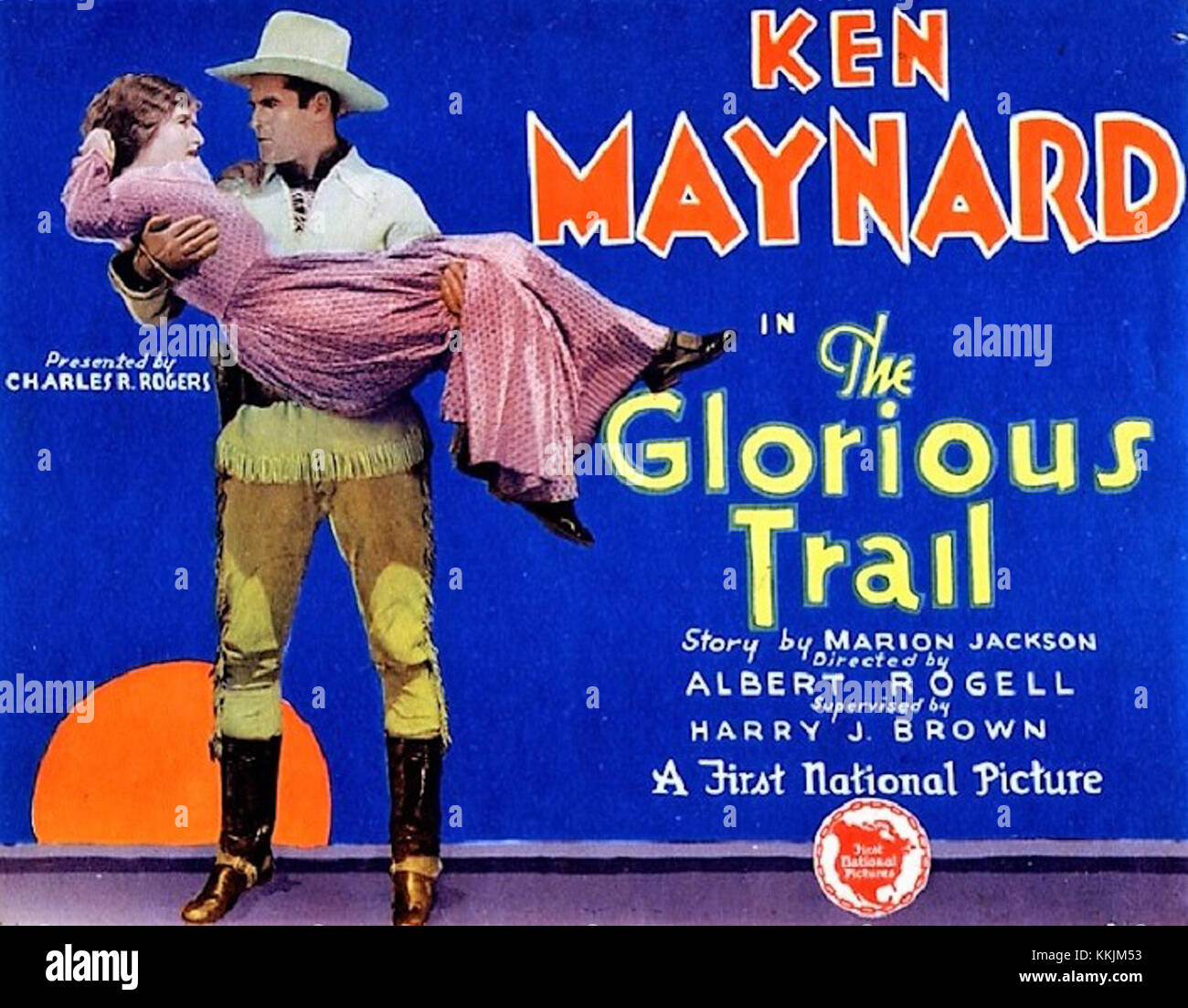 Une affiche de film de 1928 pour 'The Glorious Trail' mettant en vedette Ken Maynard tenant Gladys McConnell. Le film est une aventure occidentale qui se déroule à la frontière américaine. Banque D'Images