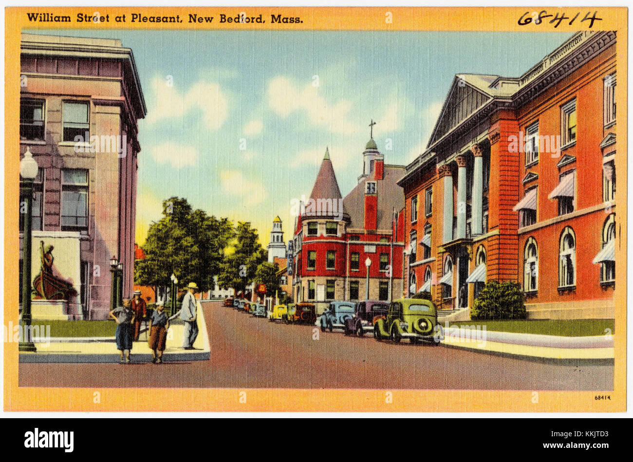 Cette image capture William Street à l'intersection avec Pleasant Street à New Bedford, Massachusetts. La photo met en valeur le paysage urbain de cette région et les éléments historiques de la ville. Banque D'Images