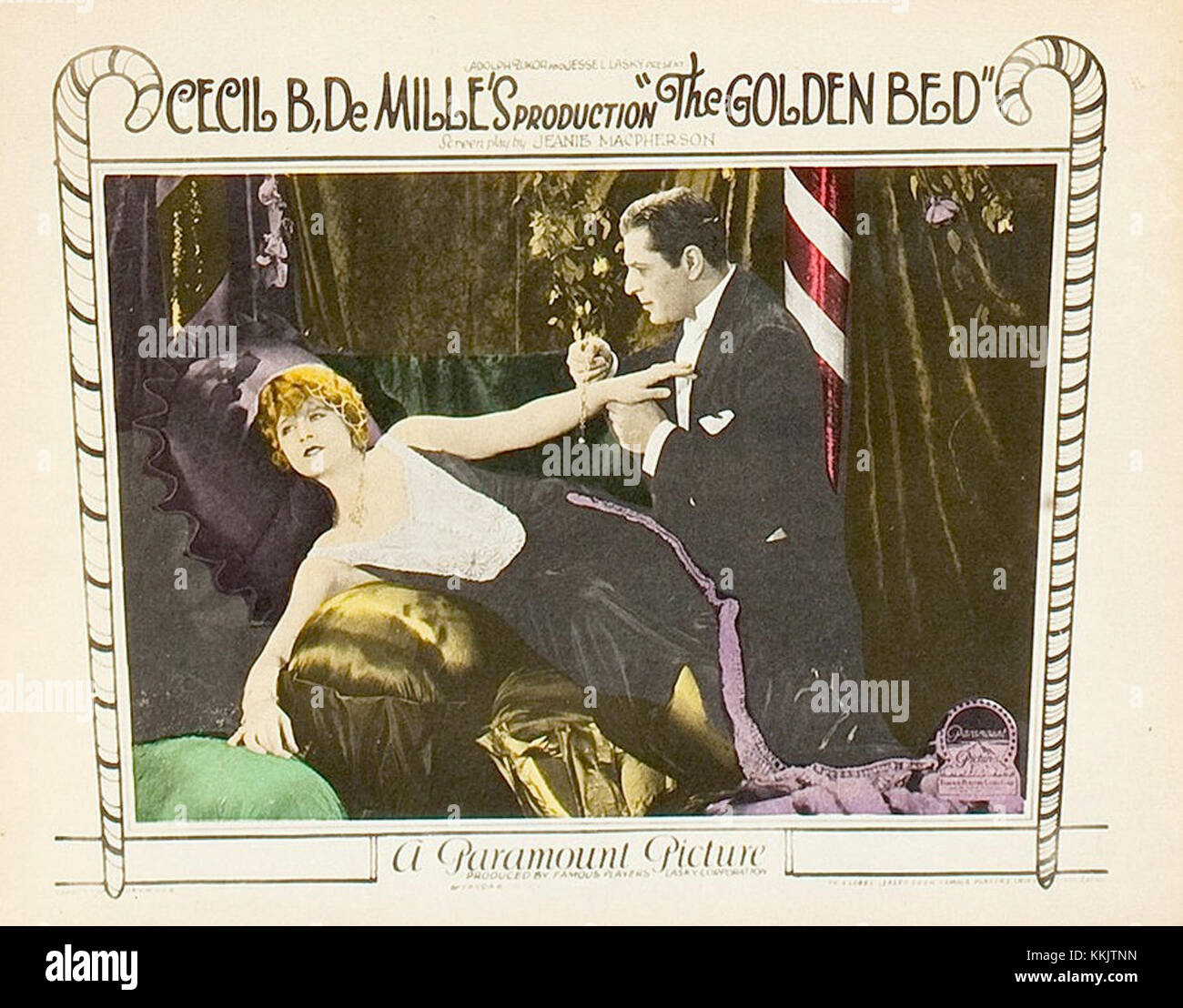 Le Golden Bed 1925 carte de lobycard Banque D'Images