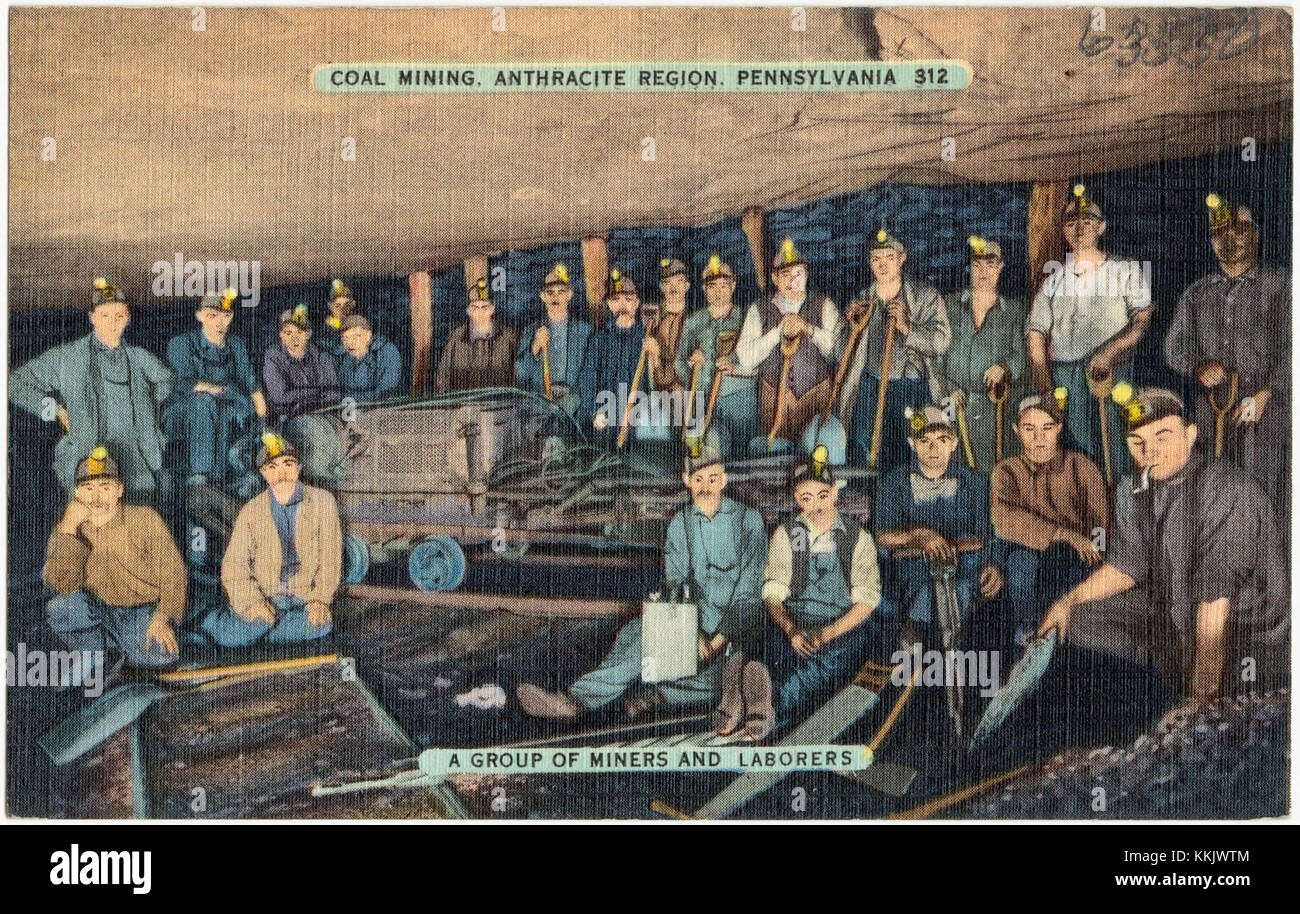 Exploitation minière du charbon, région d'Anthracite, Pennsylvanie. Un groupe de mineurs et de travailleurs (63550) Banque D'Images