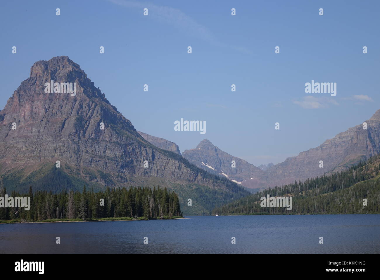 Le lac Medicine et monter deux sinopah, parc national des Glaciers Banque D'Images