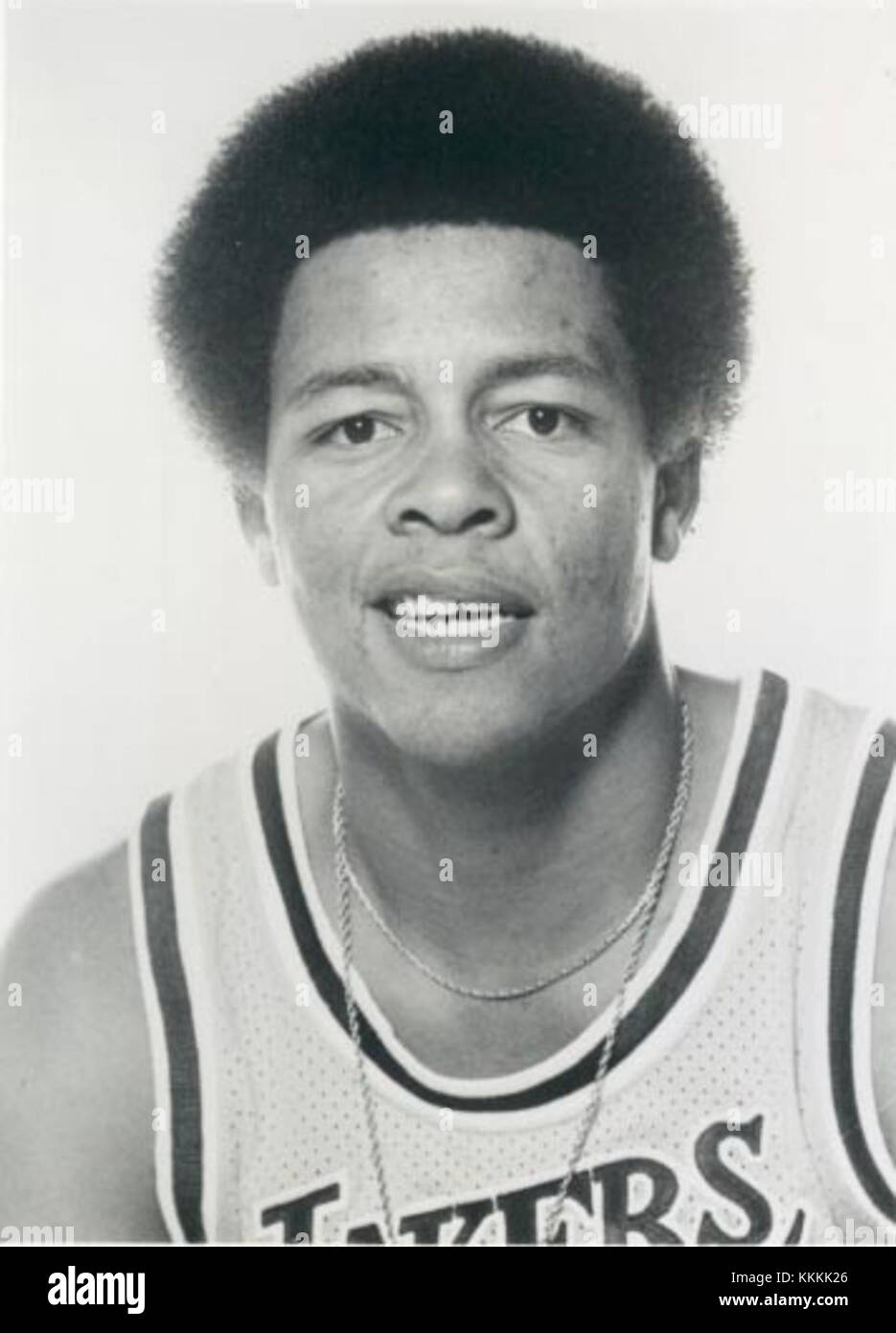 Mack Calvin est une figure bien connue du basketball professionnel, reconnue pour ses contributions au sport au cours de sa carrière. Banque D'Images