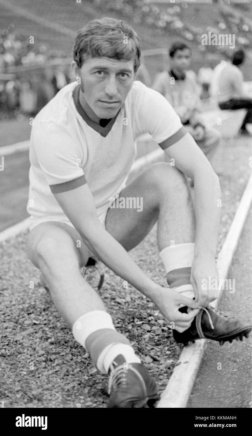 Nicolae Dobrin était un footballeur roumain légendaire connu pour ses talents exceptionnels de dribble et de joueur. Il est considéré comme l'un des plus grands footballeurs roumains de tous les temps. Banque D'Images
