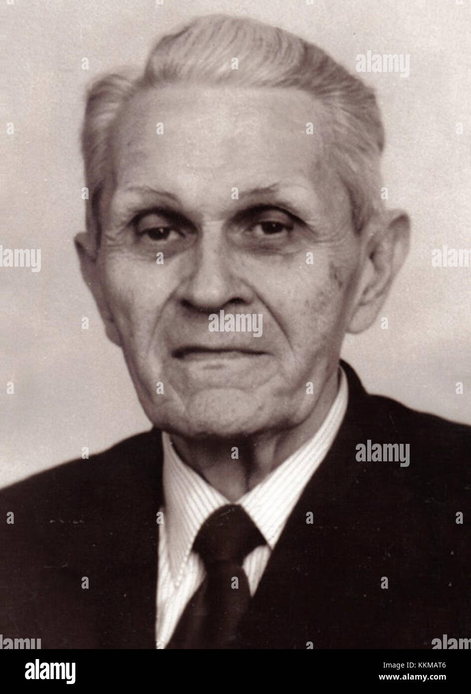 Corneliu Coposu était un homme politique roumain et dissident connu pour son leadership dans le mouvement anticommuniste. Il est devenu un symbole de résistance et de démocratie pendant la transition de la Roumanie du communisme à la démocratie. Banque D'Images