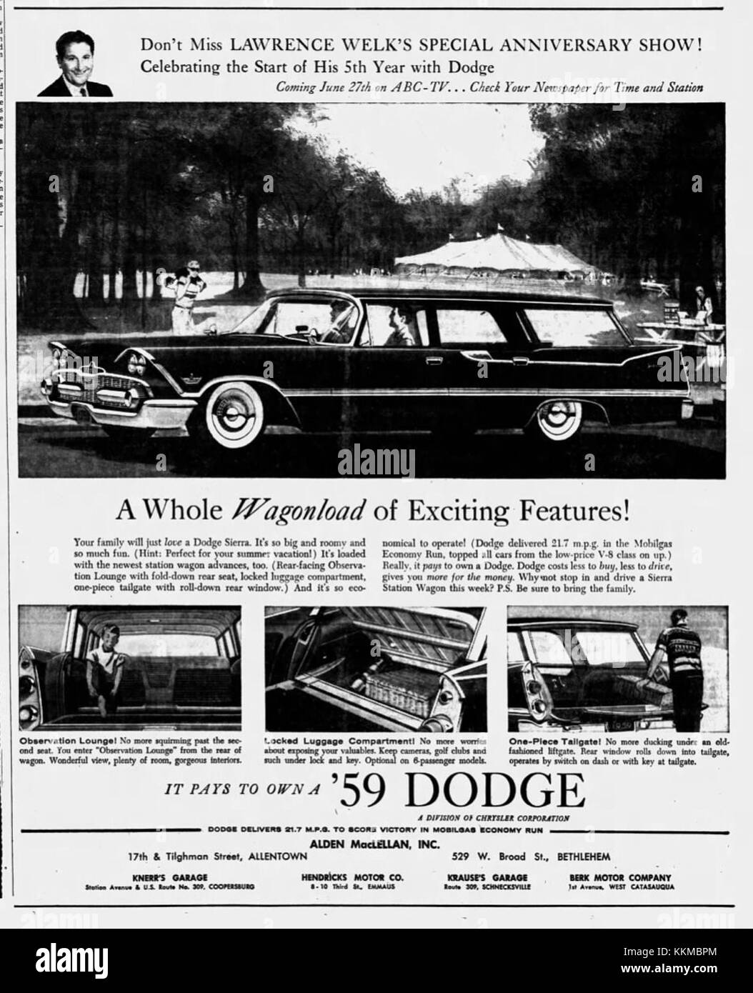 Le 23 juin 1959, Alden MacLellan participe à un événement à Allentown, en Pennsylvanie. Le rôle de MC et l'importance de l'événement au cours de la période peuvent être notés pour leur pertinence historique ou culturelle. Banque D'Images