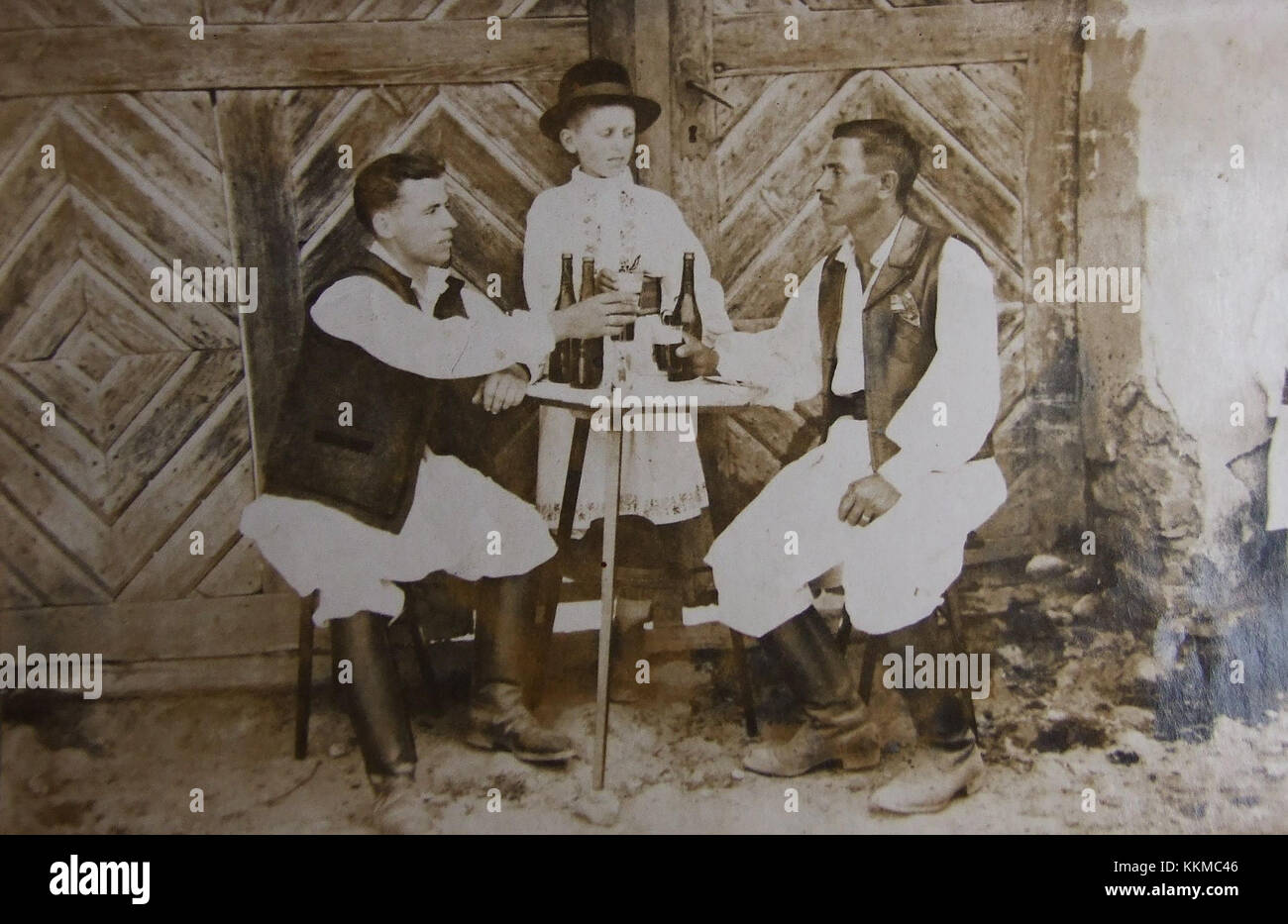 Dumitru Isfanut était une figure clé de la résistance anticommuniste roumaine, plaidant pour l'indépendance et la démocratie roumaines. Son héritage est lié à la lutte de la Roumanie pour la liberté pendant le régime communiste. Banque D'Images