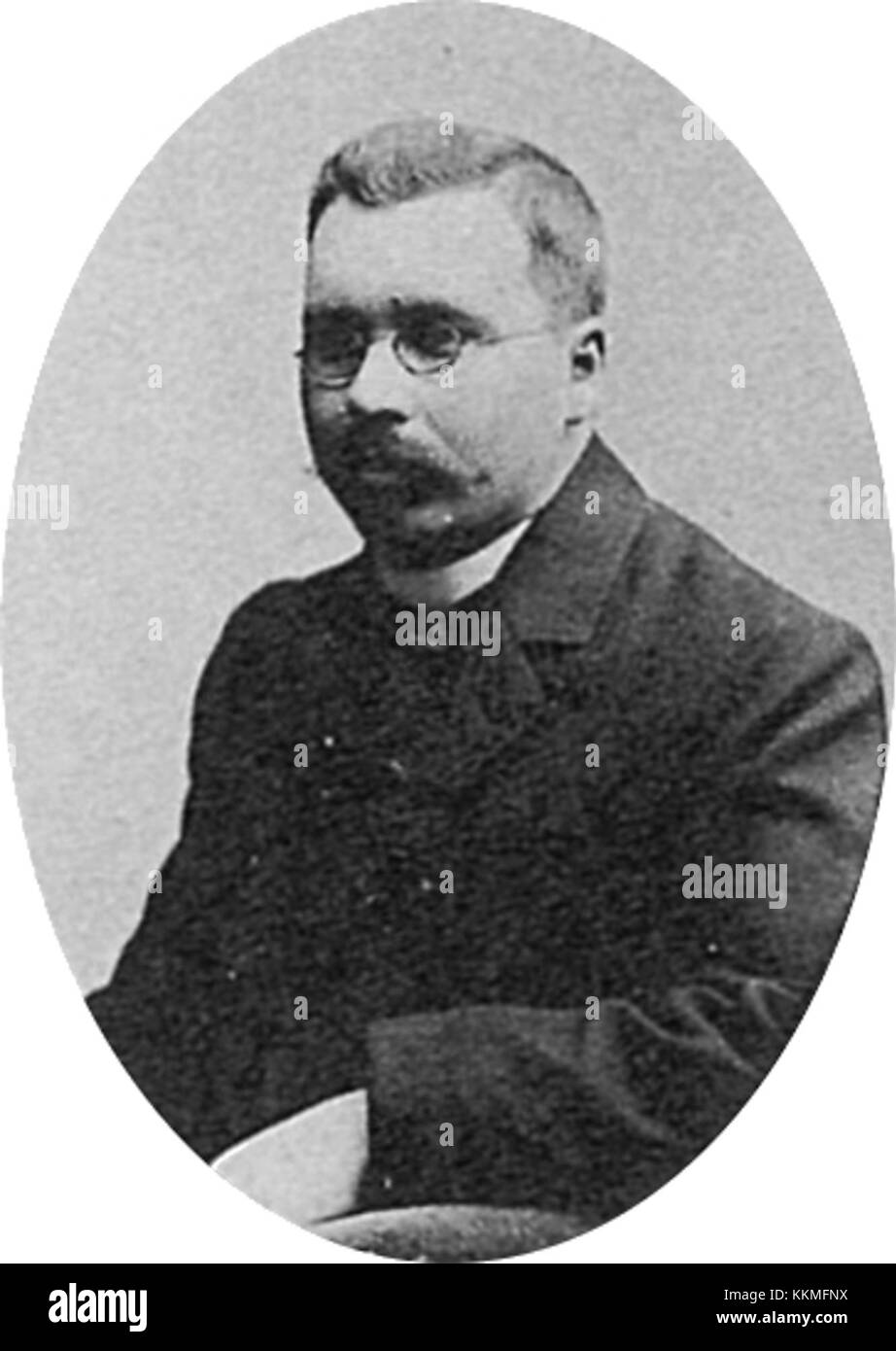Nikolay Aldr. Melnikov était un architecte et artiste russe connu pour ses contributions à l'architecture constructiviste et au design. Ses œuvres comprennent des bâtiments expérimentaux et des structures innovantes au début de la période soviétique. Banque D'Images