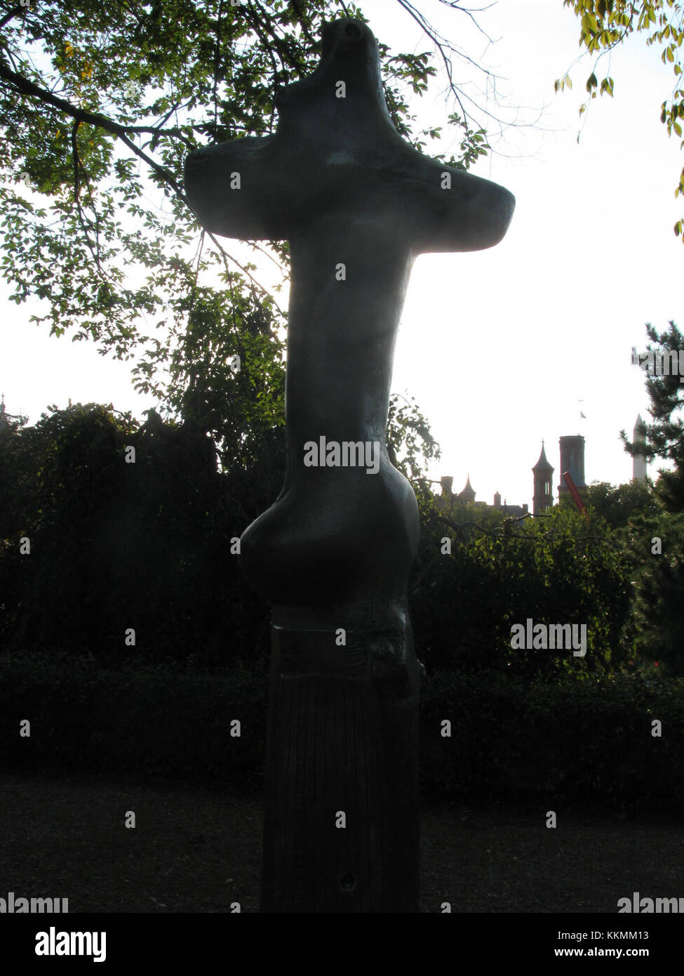 Glenkilncross est un endroit remarquable offrant des vues et des paysages pittoresques. La région est connue pour sa beauté naturelle, avec une végétation luxuriante et un cadre tranquille, attirant souvent les visiteurs intéressés par les activités de plein air et les expériences pittoresques. Banque D'Images