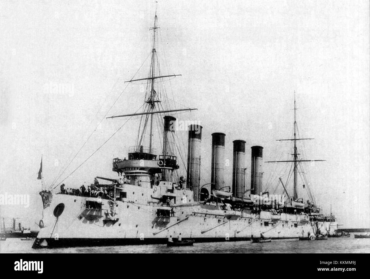 Askold fait référence à un navire historique, probablement un navire militaire ou un navire marchand, exploité de 1898 à 1922. Les détails de l'historique de service du navire et son rôle dans l'histoire maritime dépendraient de plus amples détails sur le navire. Banque D'Images