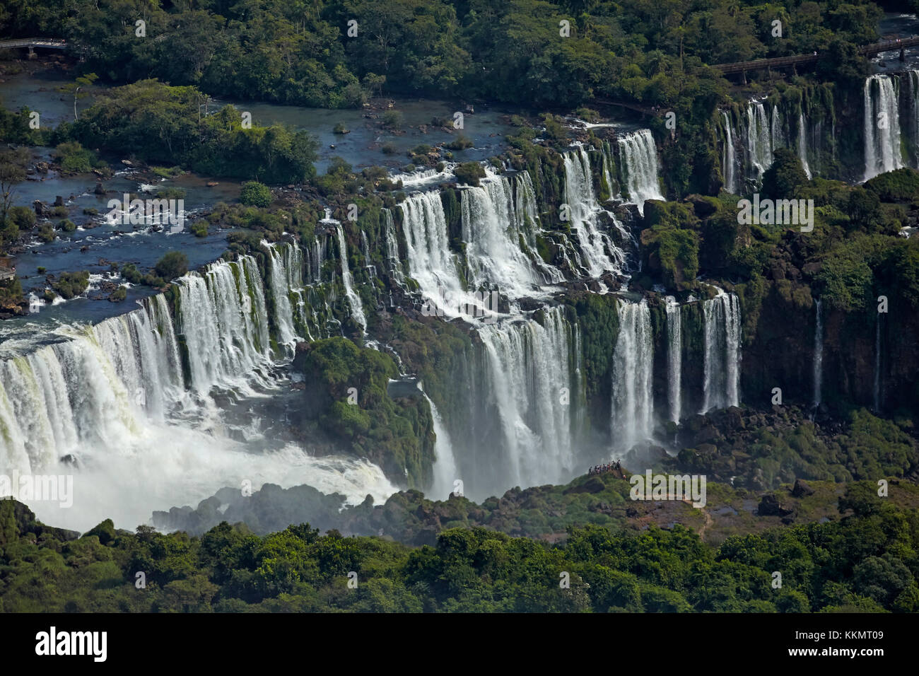 Côté argentin des chutes d'Iguazu, sur le Brésil - frontière Argentine, Amérique du Sud - aérien Banque D'Images