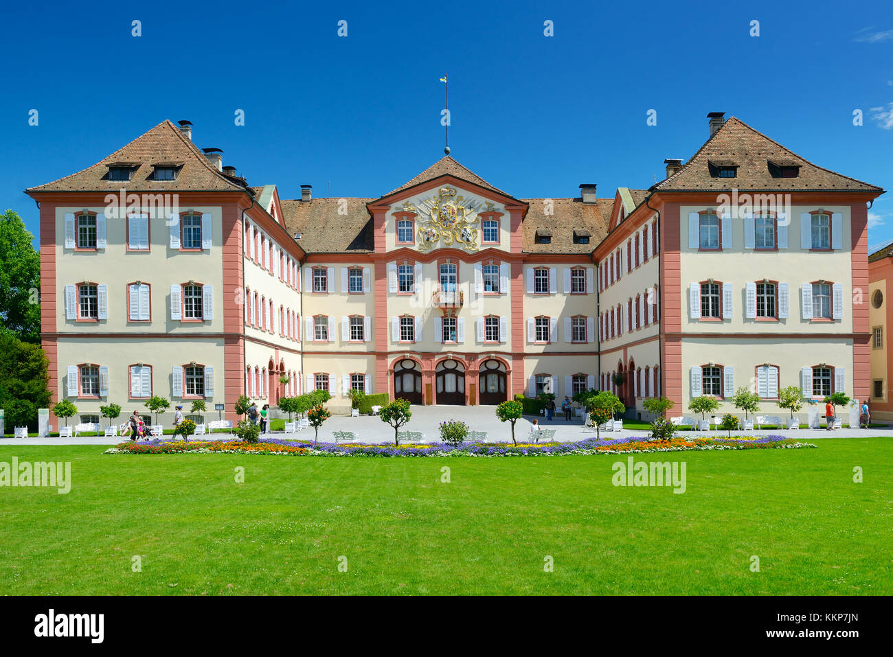Allemagne - 10 juillet 2012 : Ancien palais sur l'île de Mainau. Éditorial. Banque D'Images