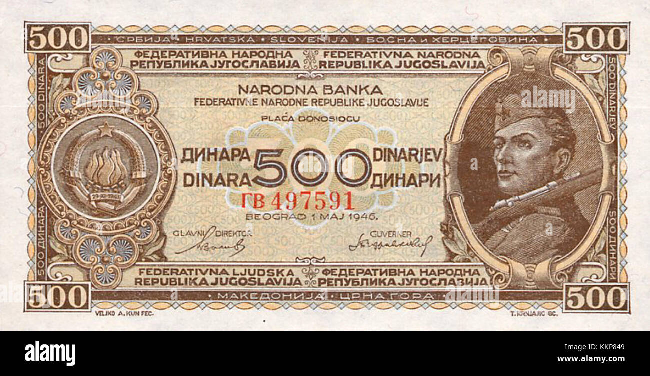 Le billet de 500 Dinara, émis en 1946 par la Banque nationale de Yougoslavie, présente un partisan sur l'avers et des fermiers labourant avec des chevaux sur l'envers. Il mesure 132 x 63 mm et a été démonétisé le 1er septembre 1963. Banque D'Images