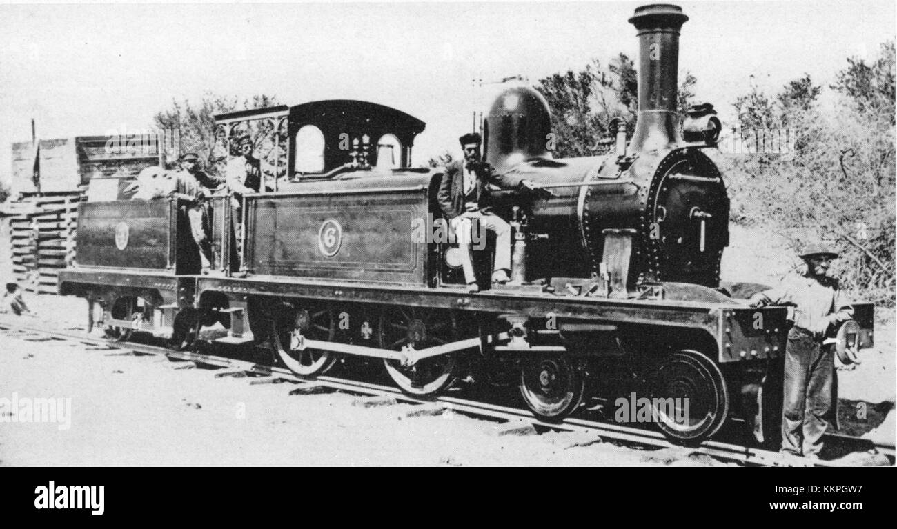 Cap 1re classe (4 4 0T) 1875 non. 6 fait référence à une locomotive à vapeur historique datant de 1875, avec le moteur spécifique identifié par le numéro 6 dans sa série. Banque D'Images