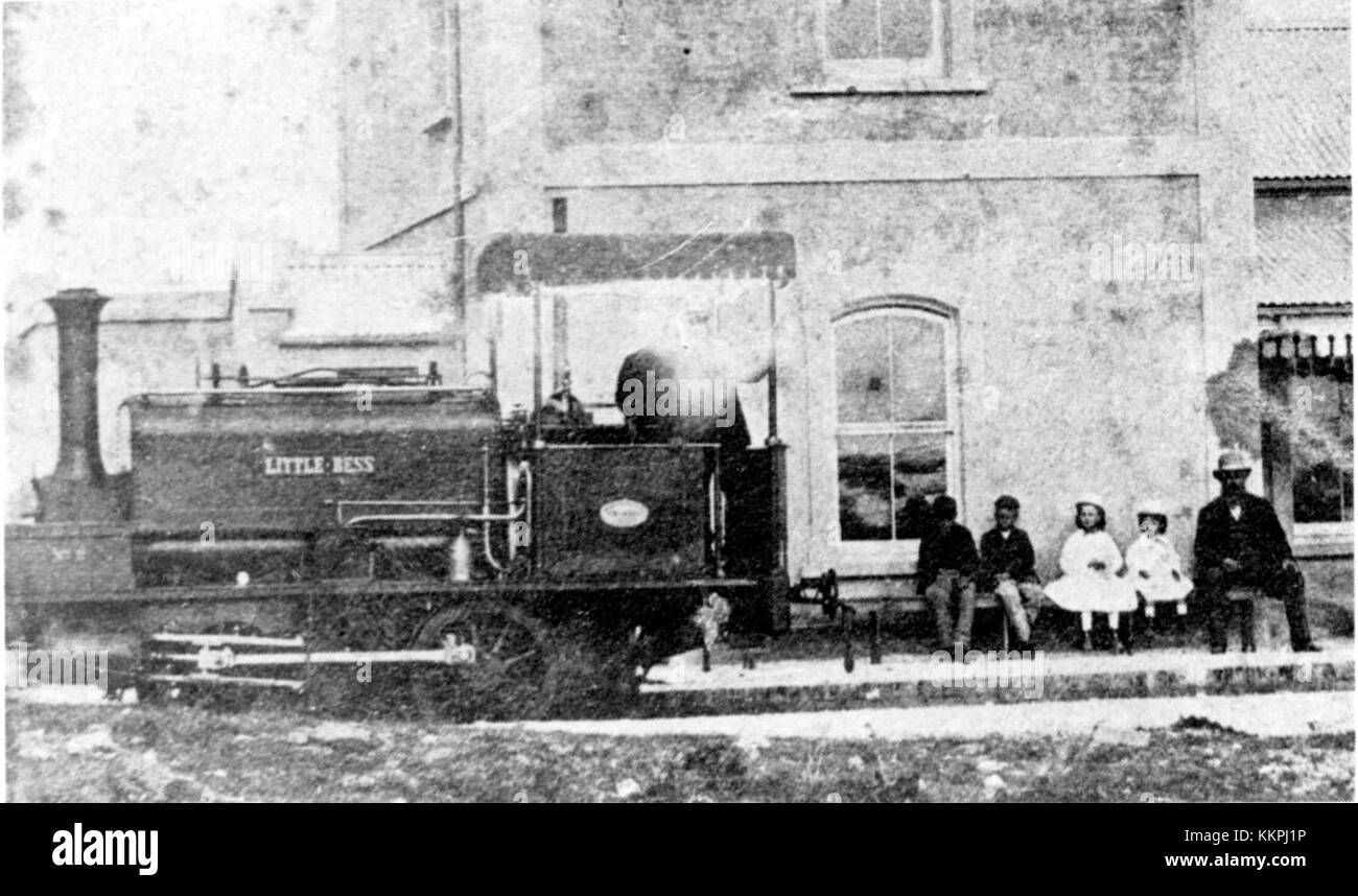 CGR 0-4-0ST 1873 'Little Bess' est une locomotive à vapeur à voie étroite connue pour sa taille compacte et son utilisation dans le transport industriel et ferroviaire à la fin du XIXe siècle. Banque D'Images