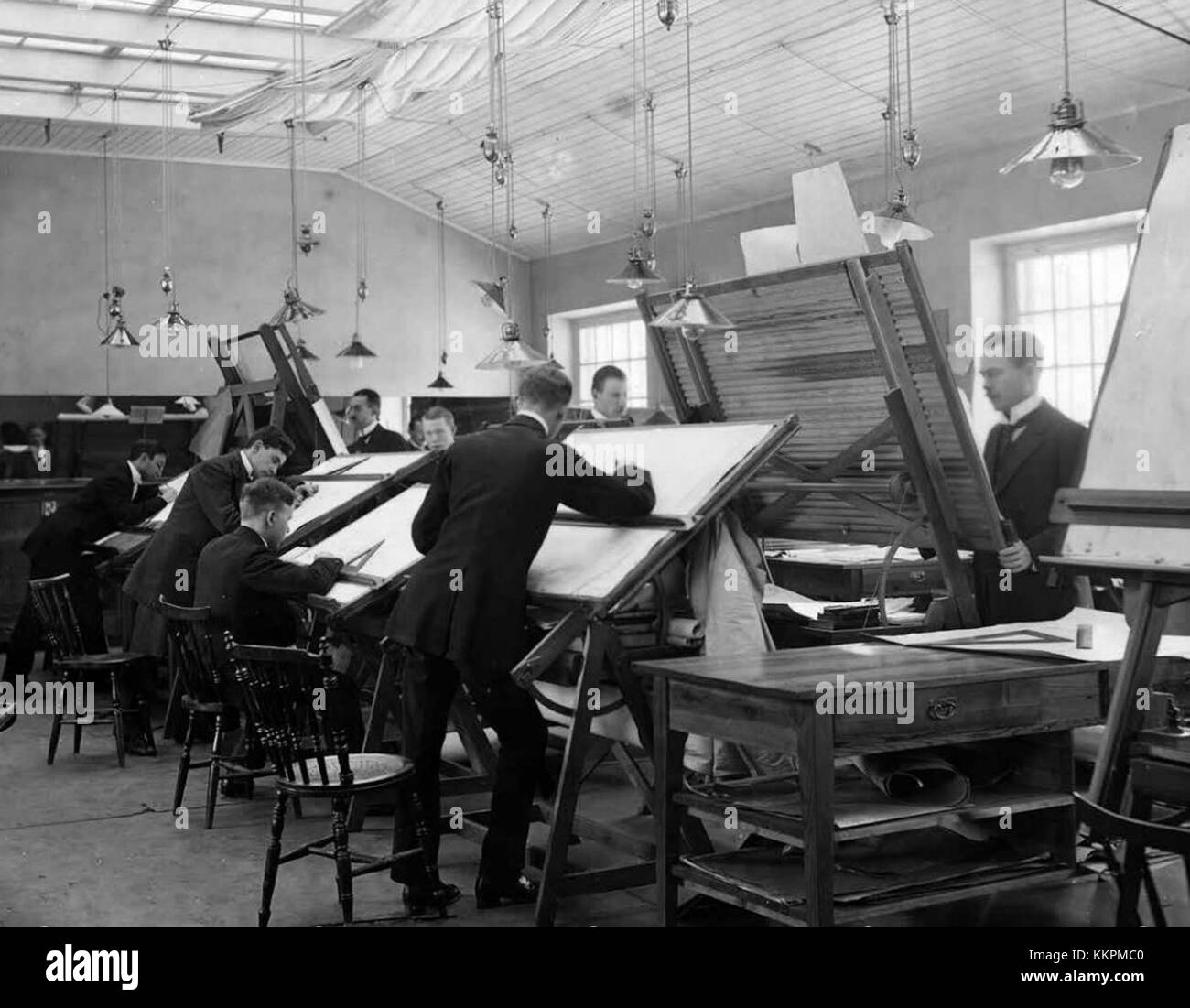 Atlas Diesel, une entreprise de premier plan dans le secteur des moteurs industriels, avec cette conception de leur planification de bureau indiquant leurs contributions à la technologie des moteurs diesel. Banque D'Images