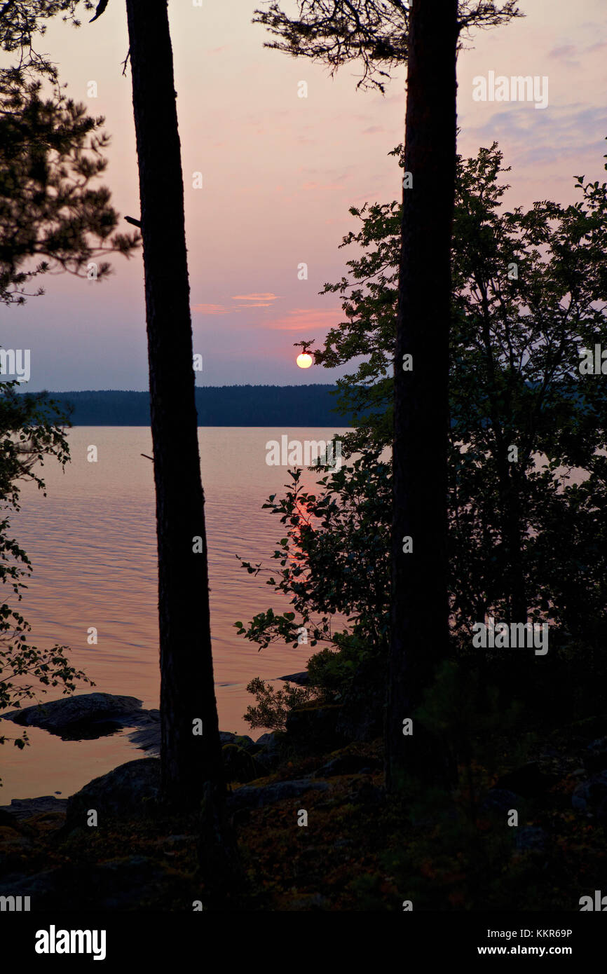 Le coucher du soleil, le lac, Lelång Dalsland, Götaland, Suède Banque D'Images
