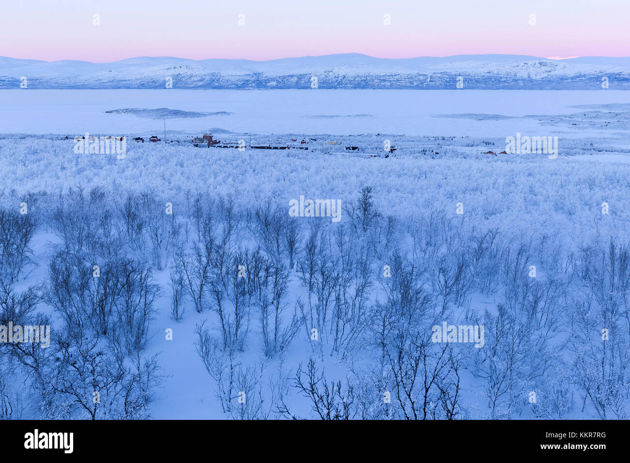 Vue sur Abisko pendant le crépuscule. , Abisko Abisko National Park, Norbottens Ian, Suède, Europe Banque D'Images