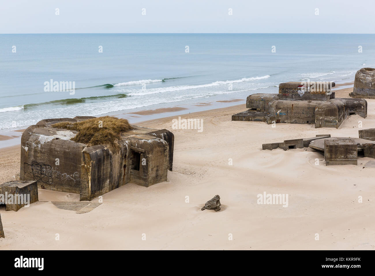 Bunker sur la plage de lokken, danemark Banque D'Images