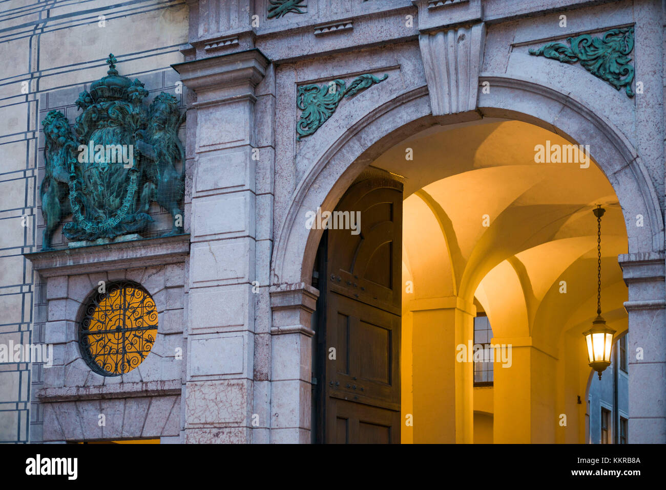 Germany, Bavaria, Munich, la Residenz, l'ancien palais royal des monarques, wittelsbach, d'entrée de l'hiver Banque D'Images