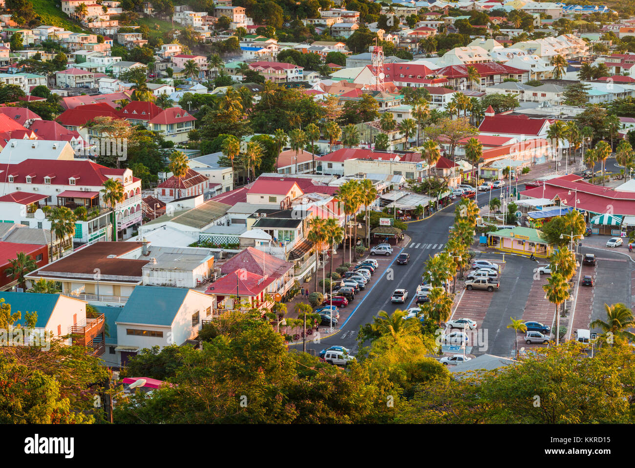 French West Indies, St-Martin, Marigot, augmentation de la vue depuis le fort Louis, dusk Banque D'Images