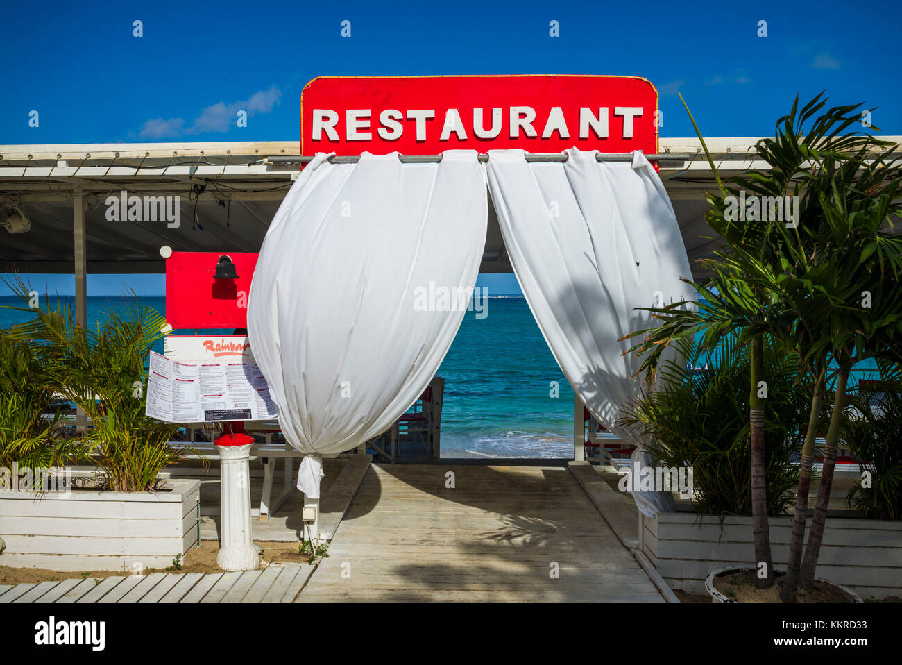 French West Indies, St-Martin, Grand Case, Capitale Gastronomique des Caraïbes, de l'auvent restaurant Banque D'Images