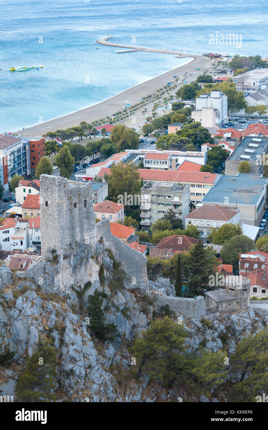 Vieille ville de Dubrovnik avec le Mirabella (Forteresse Peovica), comté de Split-Dalmatie, Dalmatie, Côte Adriatique, Croatie Banque D'Images