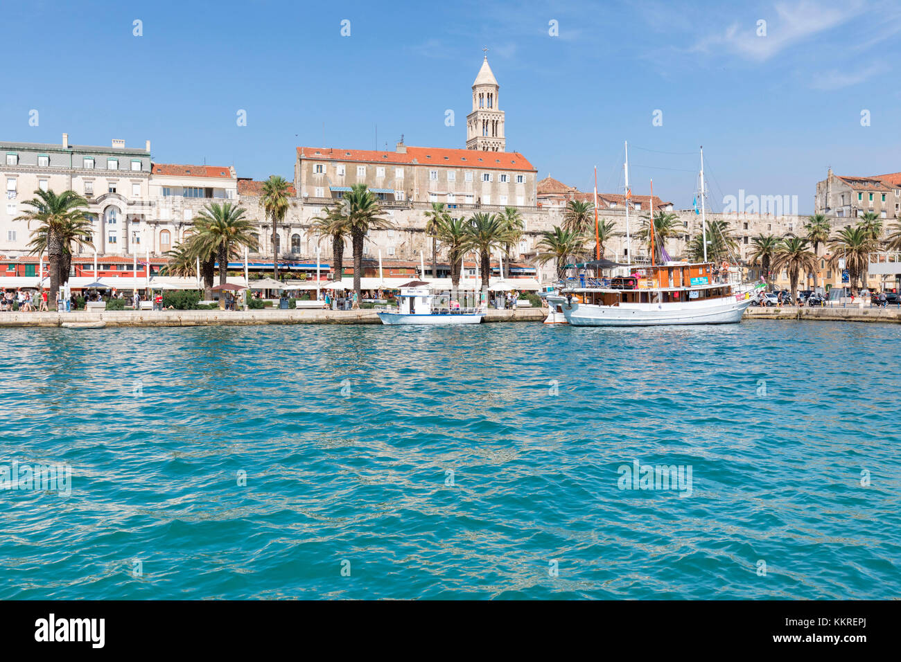 Marina et promenade Riva de split, la Dalmatie, Croatie Banque D'Images