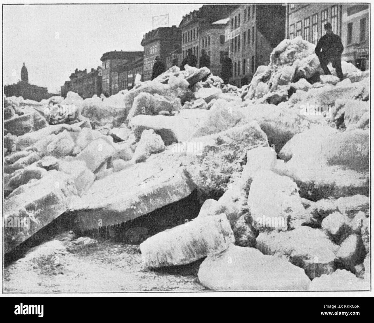 « Genom Canada » est une photographie historique qui capture le paysage canadien et sa culture dynamique. L'image offre un aperçu des paysages et du patrimoine du pays. Banque D'Images