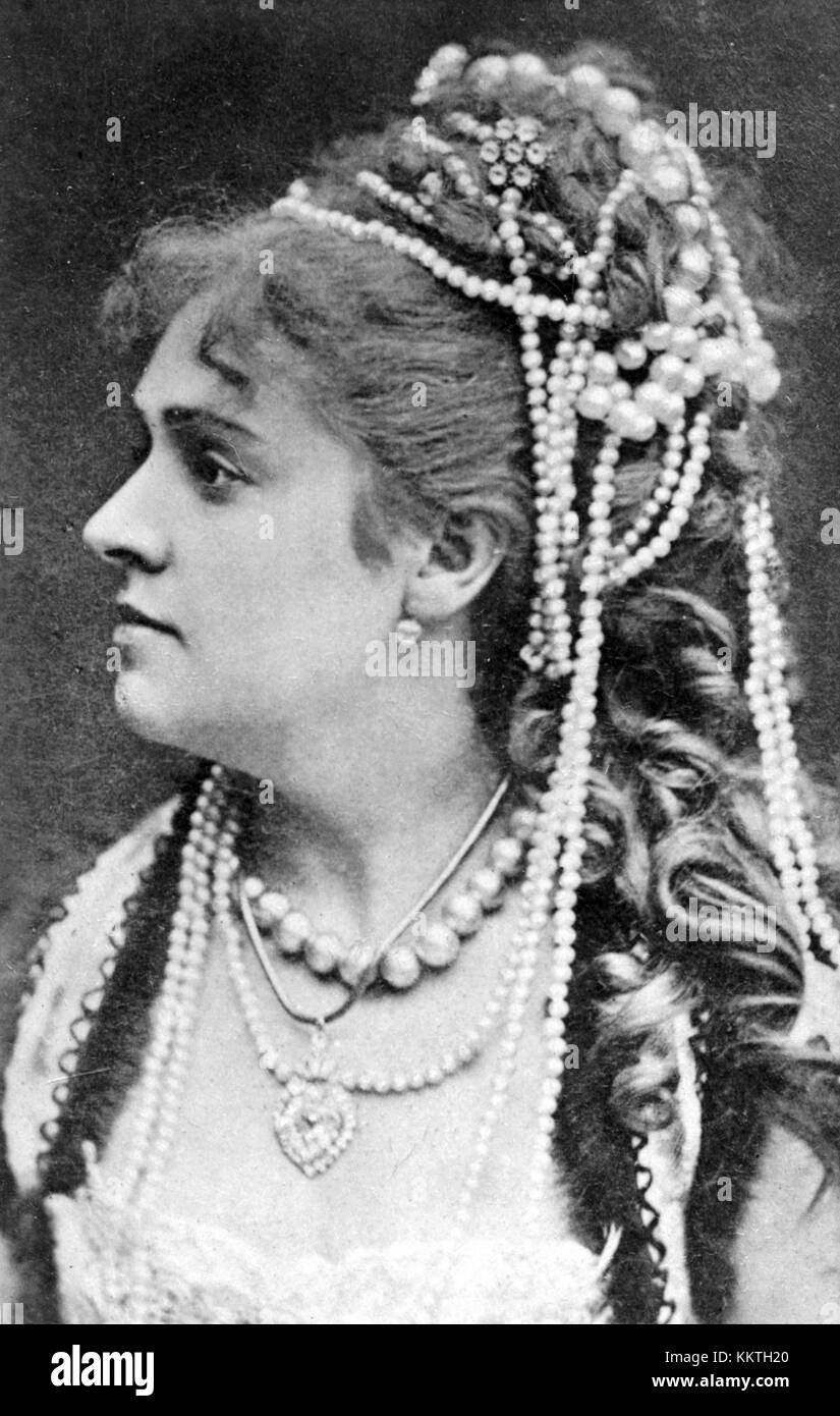 Fatinitza d'Emma Thunberg, une représentation d'opéra de 1876, est une production notable dans l'histoire de l'opéra. Cette représentation a une signification culturelle dans le monde de l'opéra du XIXe siècle. Banque D'Images